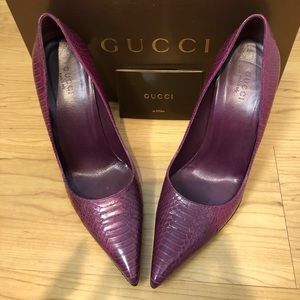 Authentic Gucci Pumps Purple